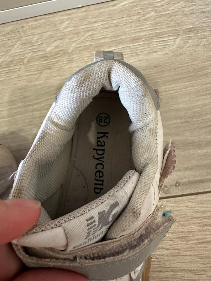 2 пары кроссовки 28