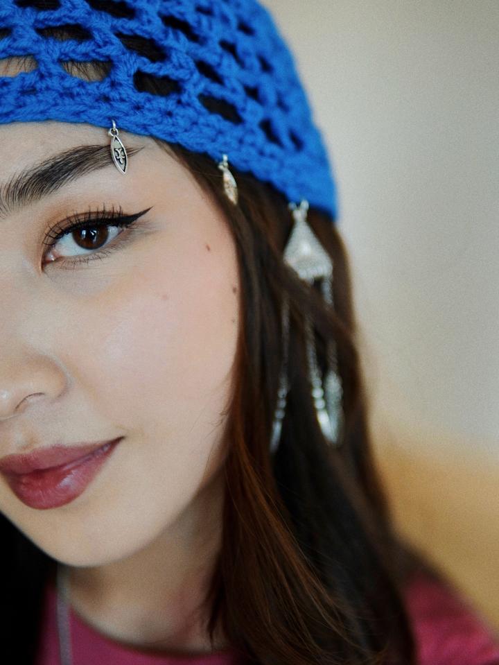 Синее кроше шапочка