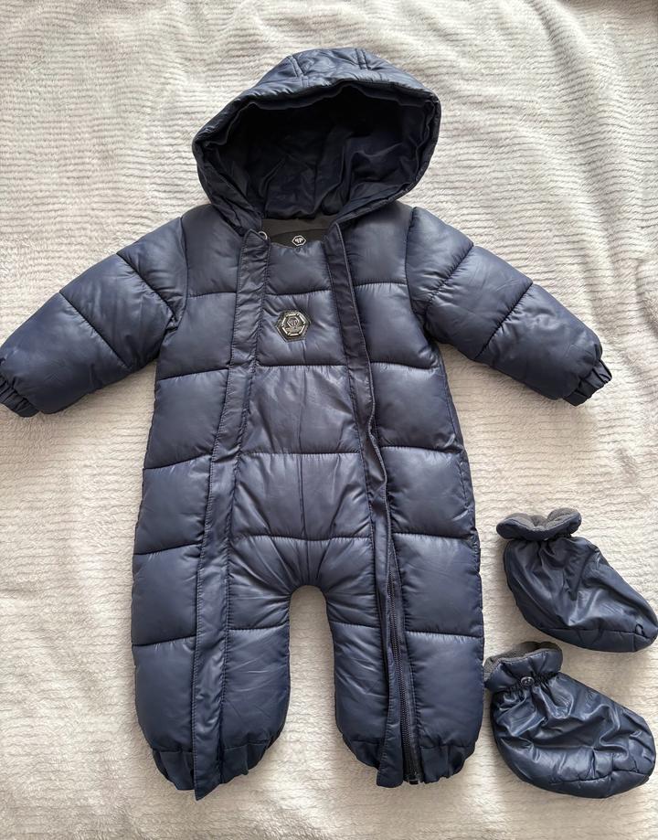 Комбинезон на 6 месяцев