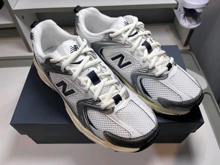 Кроссовки new balance 530