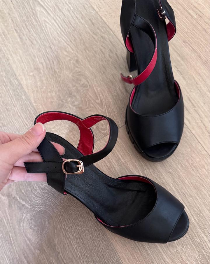 туфли/босоножки черные