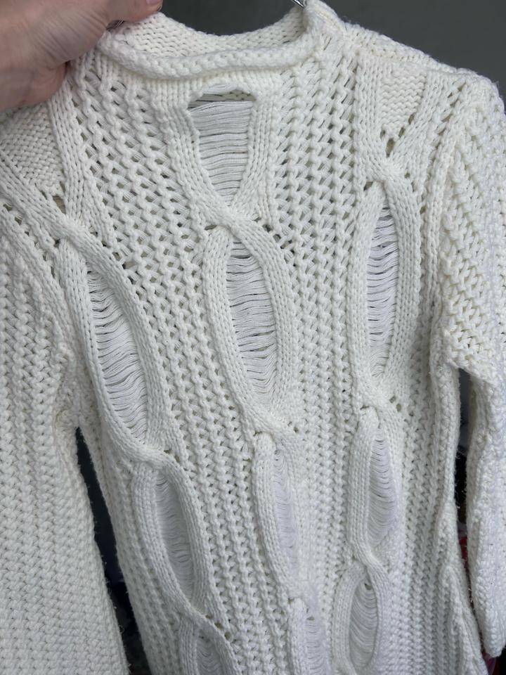 Вязаная удлиненная кофта