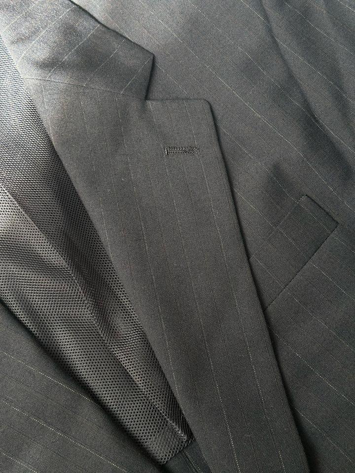 Классический костюм Emerkretti