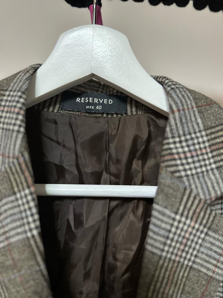 Классический жакет Reserved