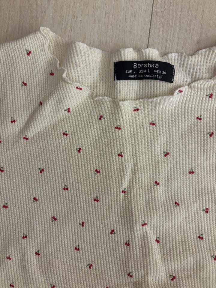 топ bershka