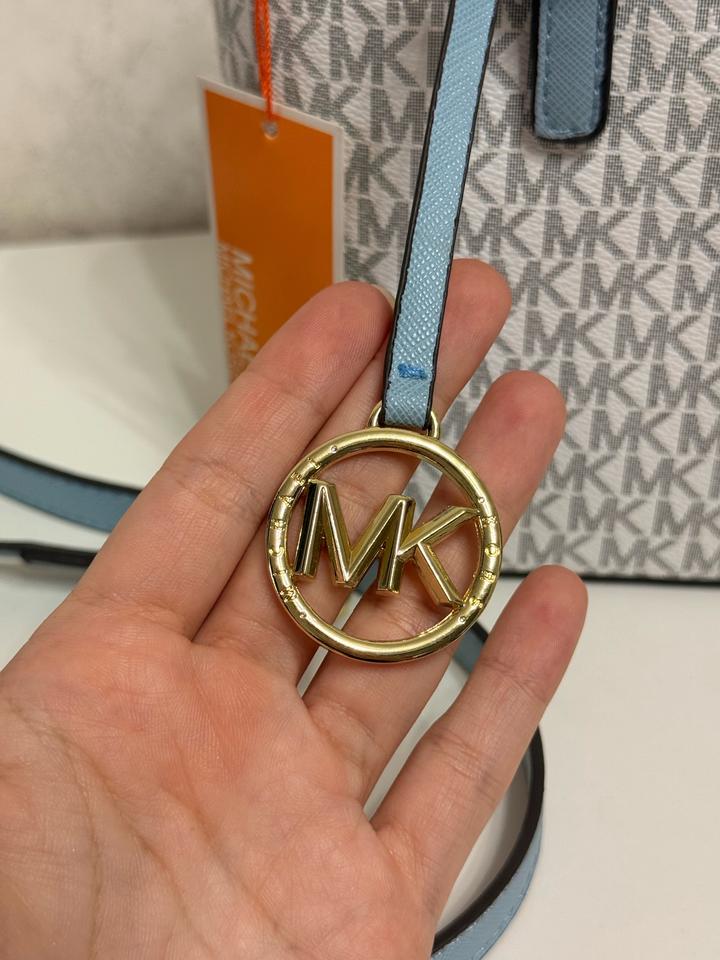 Голубая сумка Michael Kors