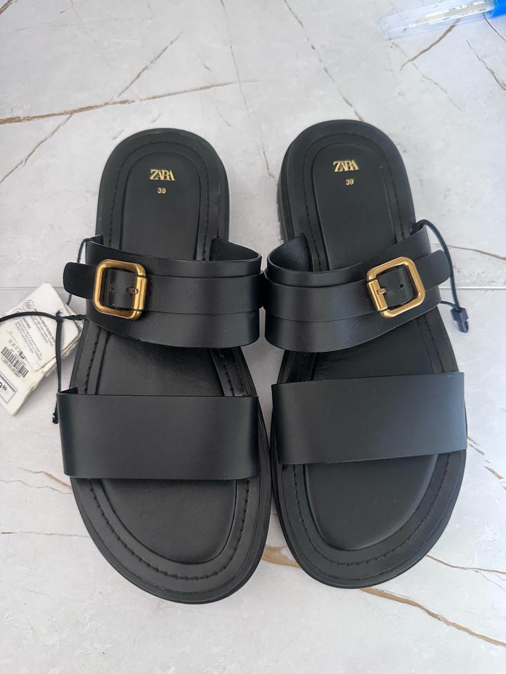 Новые кожаные сандали Zara