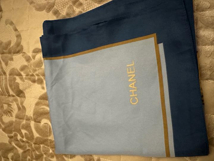 Платок Chanel