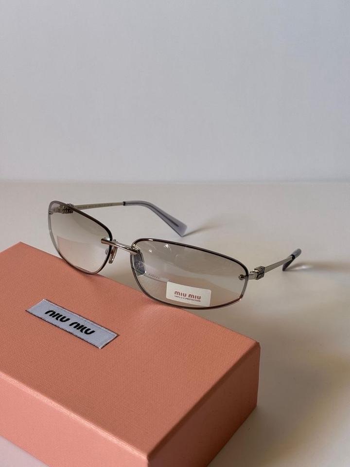 Miu Miu очки