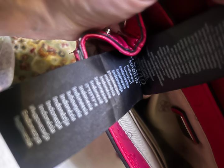 Сумка малышка Guess оригинал