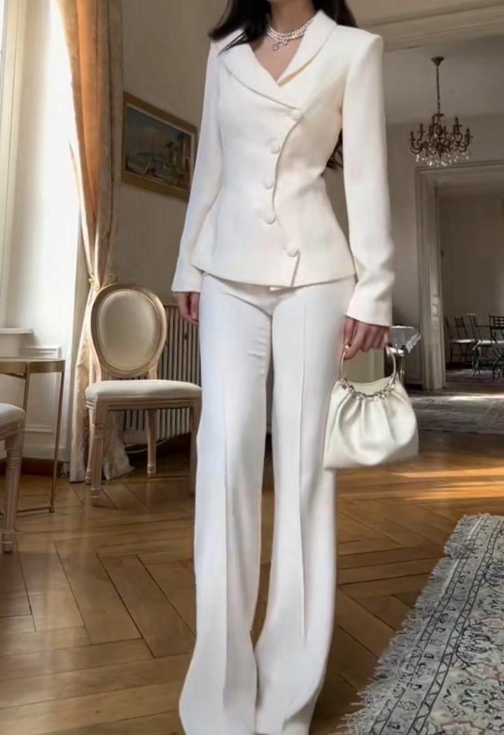 Брюки клеш белый