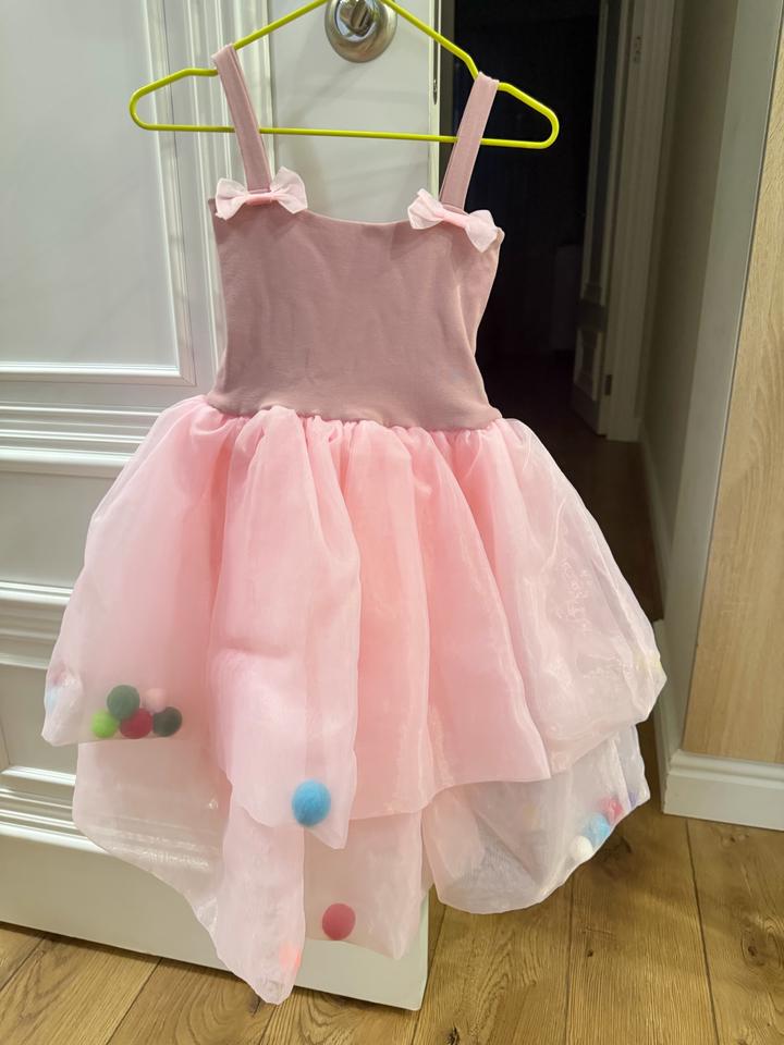 Платье на девочку