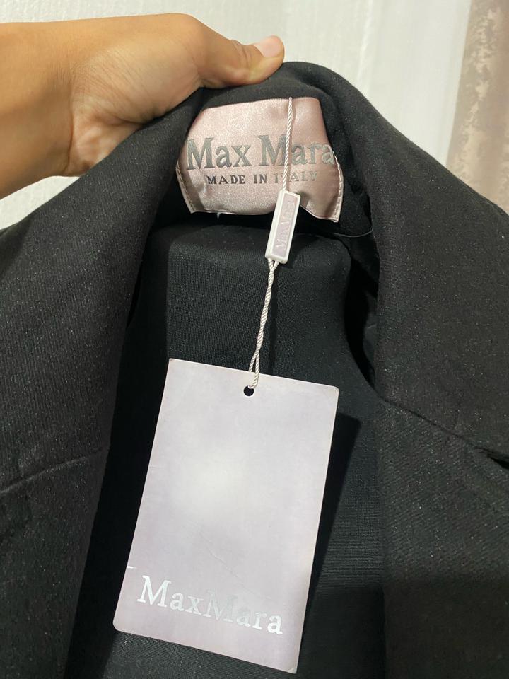 Жилет шерсть новый под Max Mara