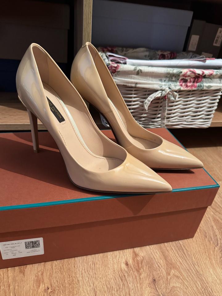 продам туфли лодочки Louis Vuitton