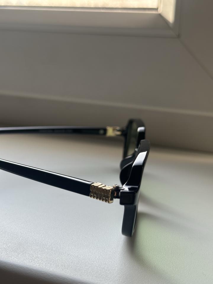 Очки под miu miu