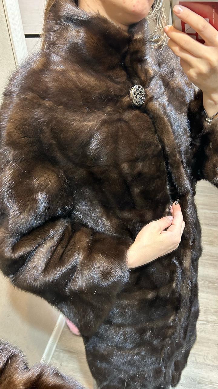 Шуба натуральным мехом