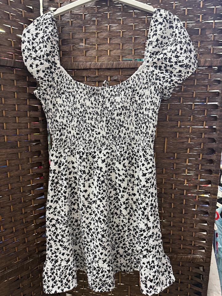 Платье Bershka