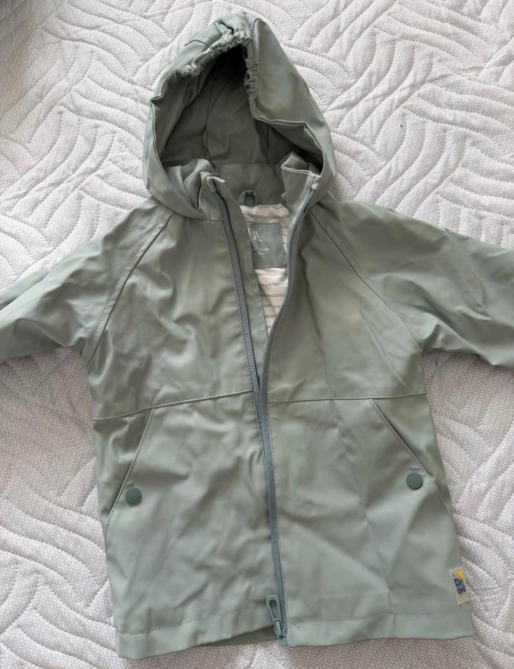 Ветровка+комбинезон Zara 18-24, 92