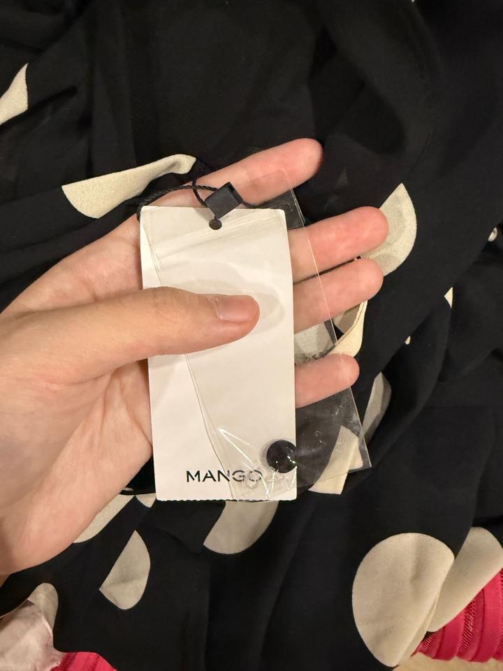 Платье Mango