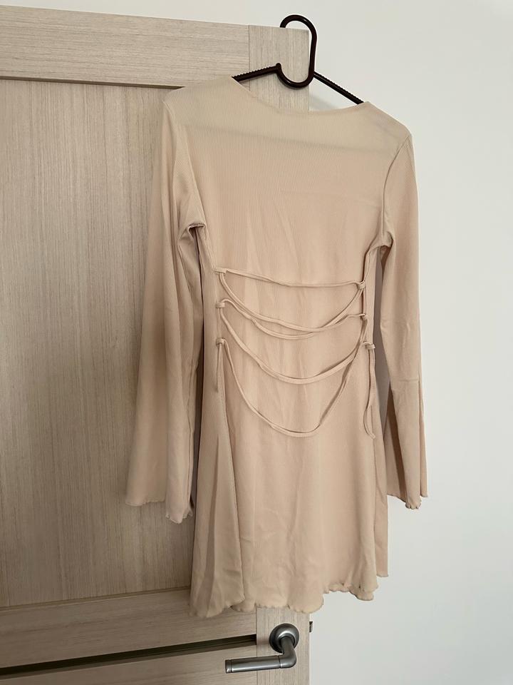 Мини платье с завязками