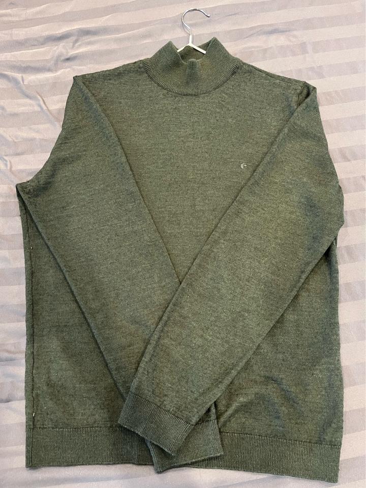 Мужская водолазка Cacharel, шерсть, темно-зеленая, почти новая