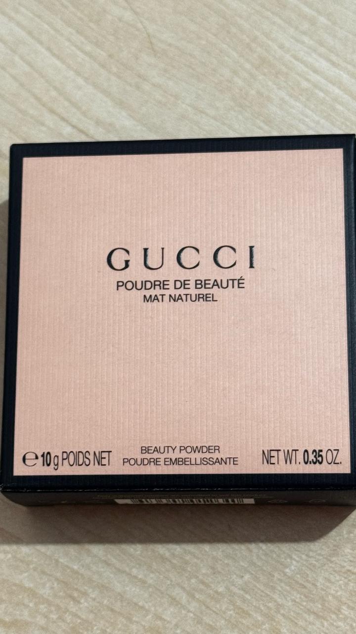 Gucci пудра