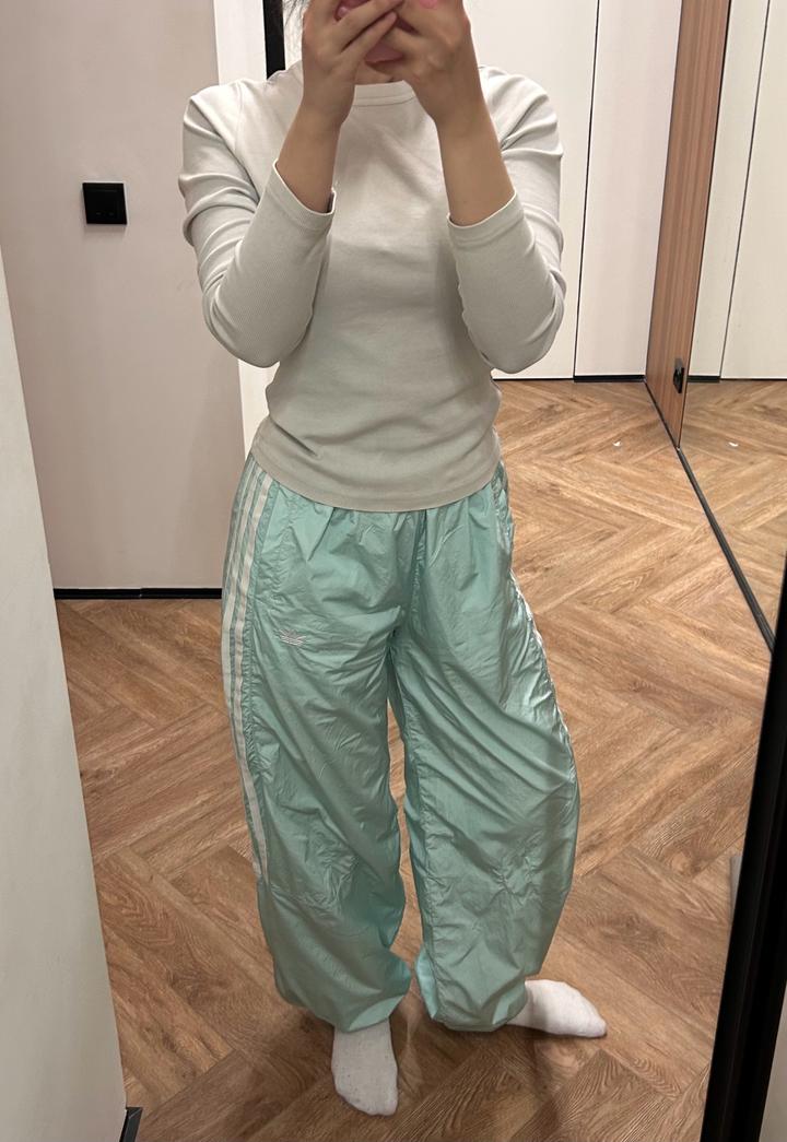 спортивные штаны adidas