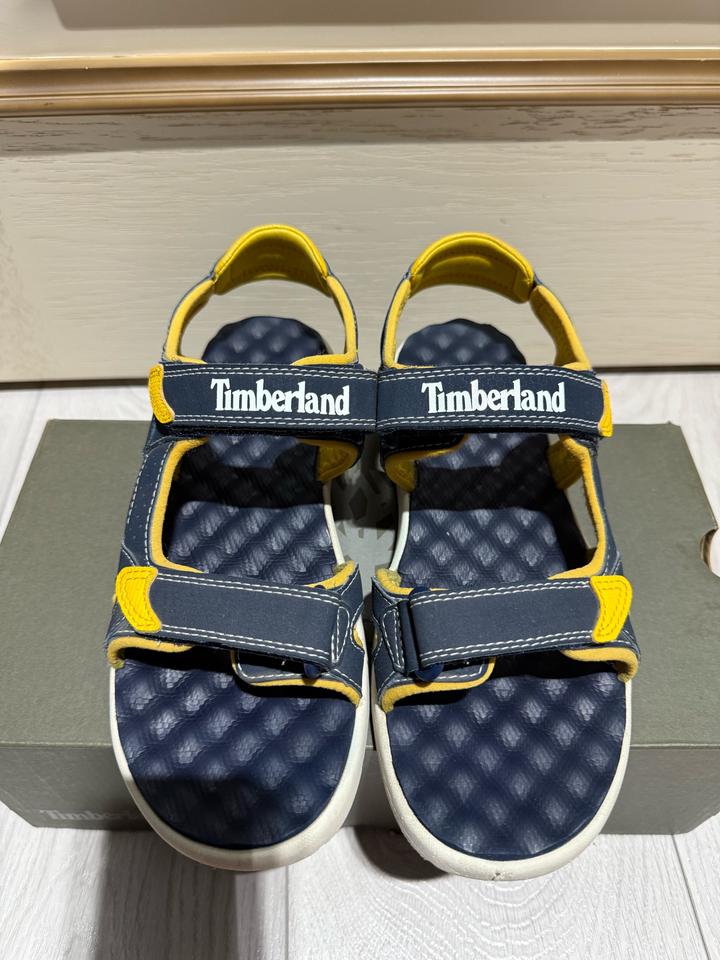 Сандалии Timberland.