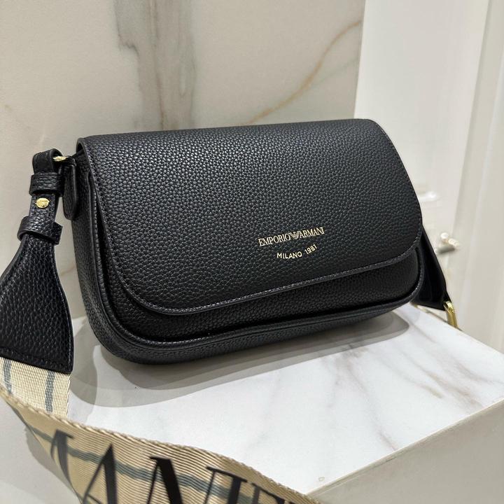 Сумка Армани