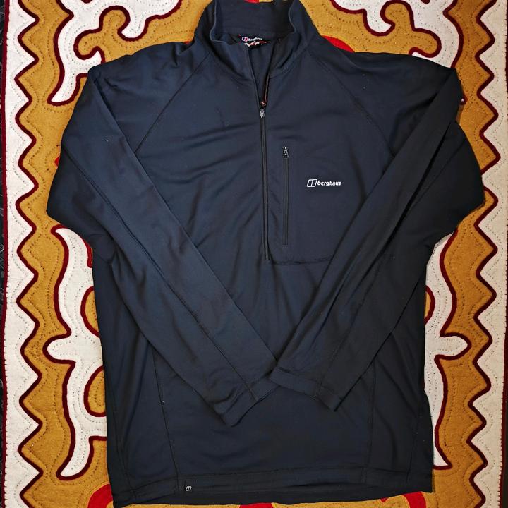 Лонгслив Berhgaus