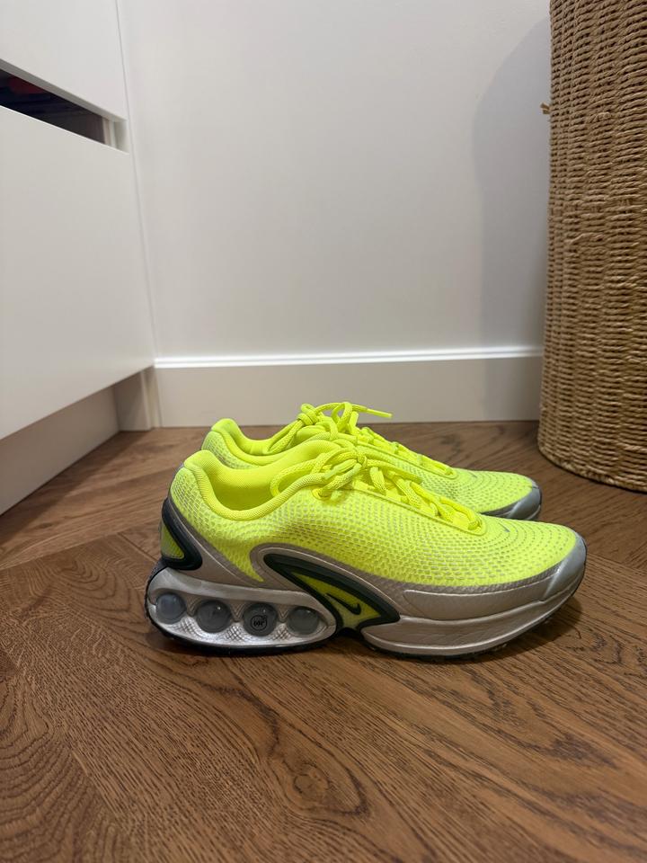 nike air max DM