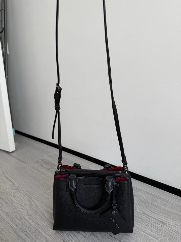 Сумка Charles&Keith