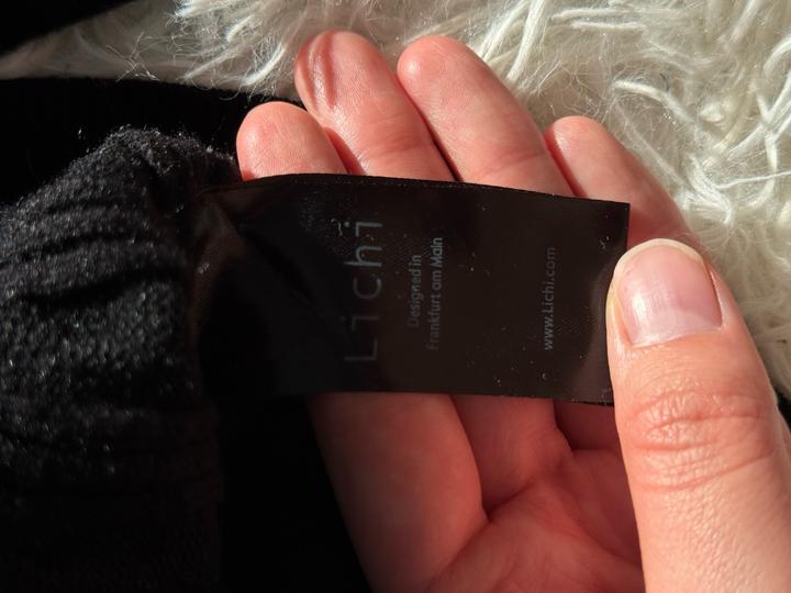 Свитер от Lichi