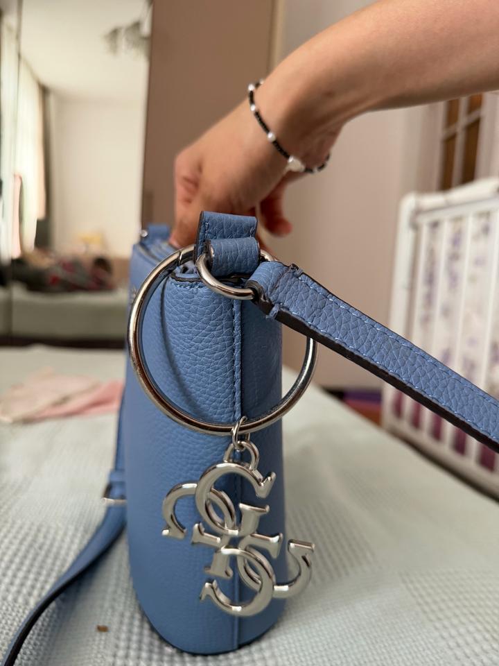 Сумка guess