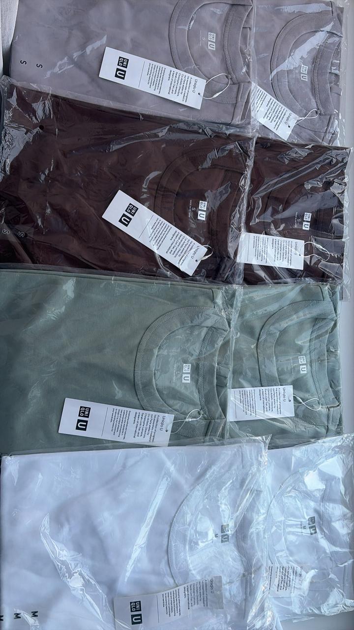 Футболки Uniqlo