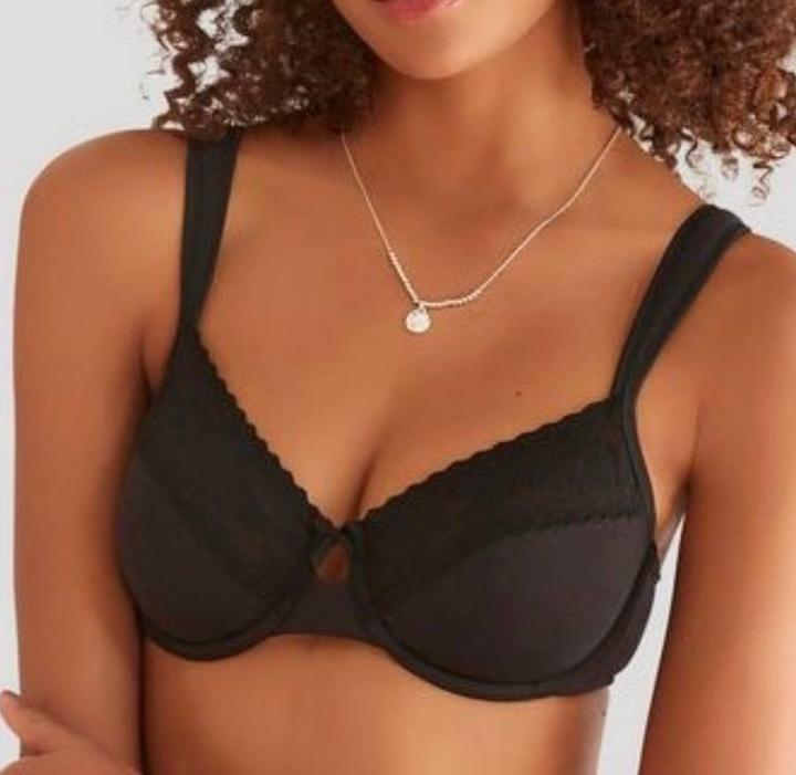 Бюстгальтер