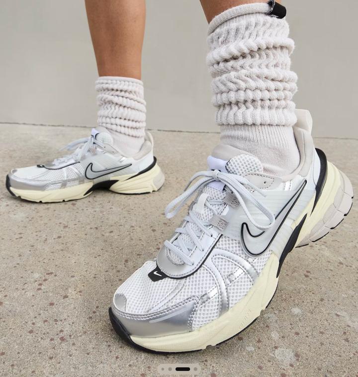 Nike V2K