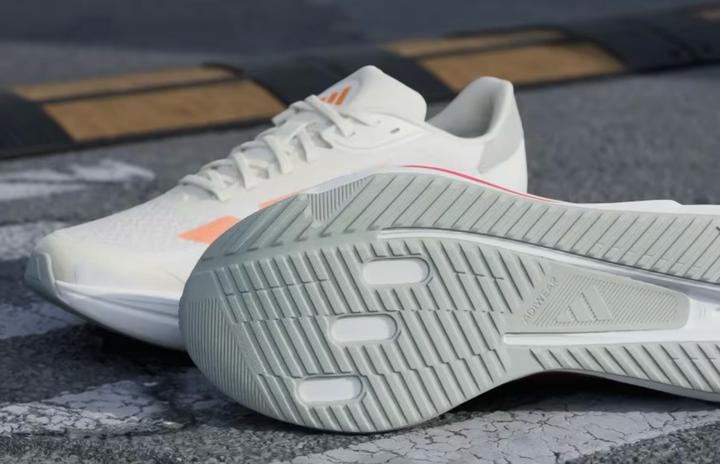 Кроссовки Adidas