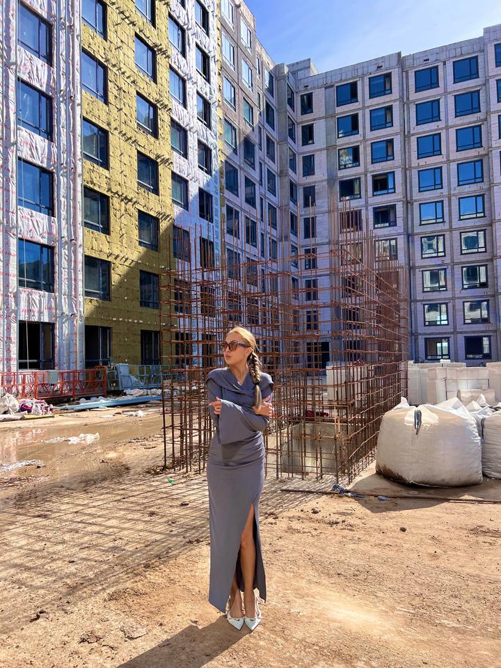 Красивое платье в стиле casual