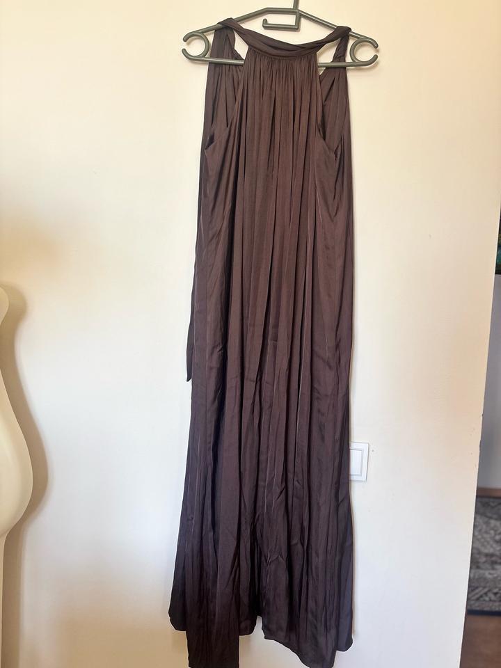 Красивое платье