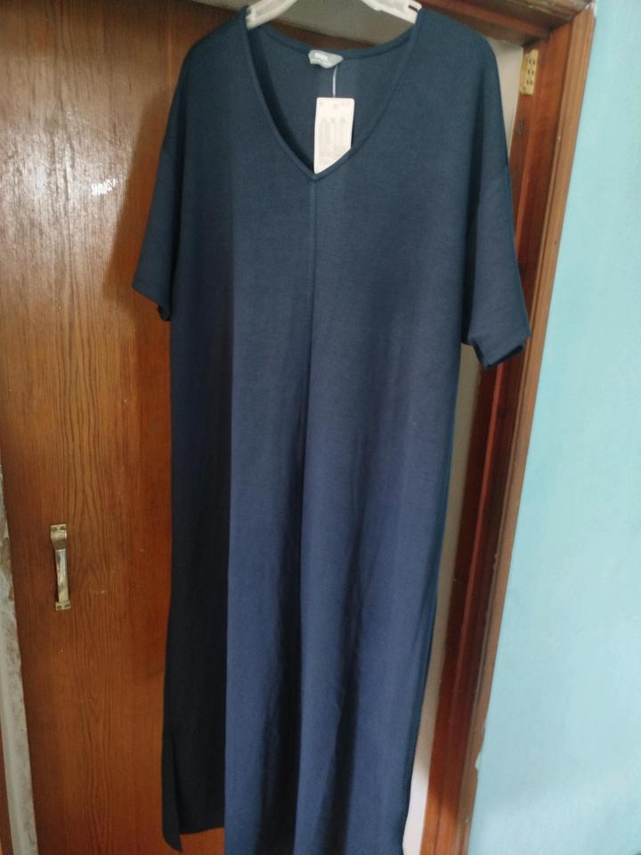 Продам платье новое р 56