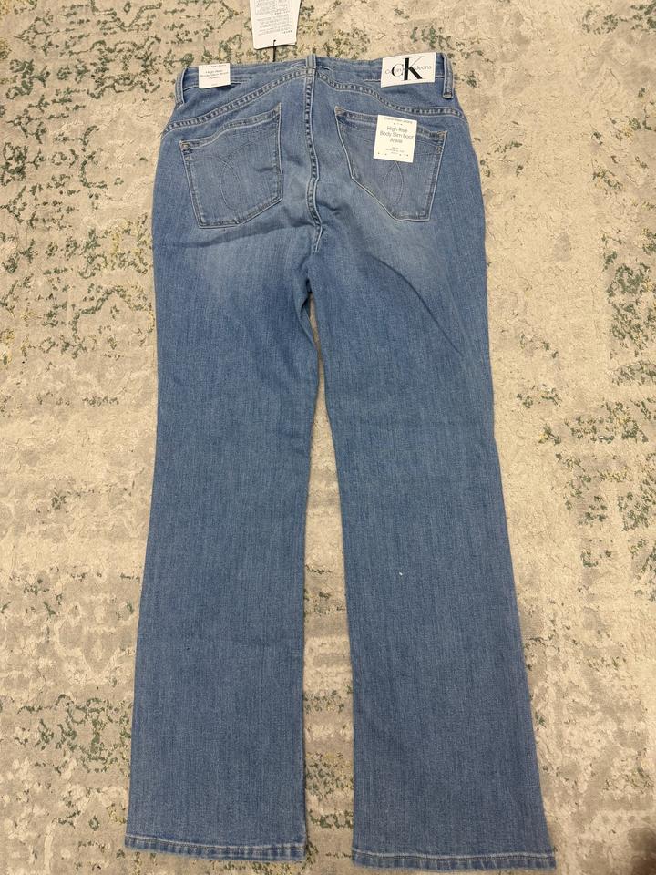 Джинсы Calvin Klein