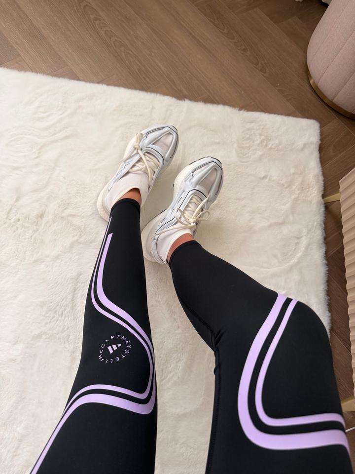 Одежда для спорта и прогулок от adidas Stella McCartney