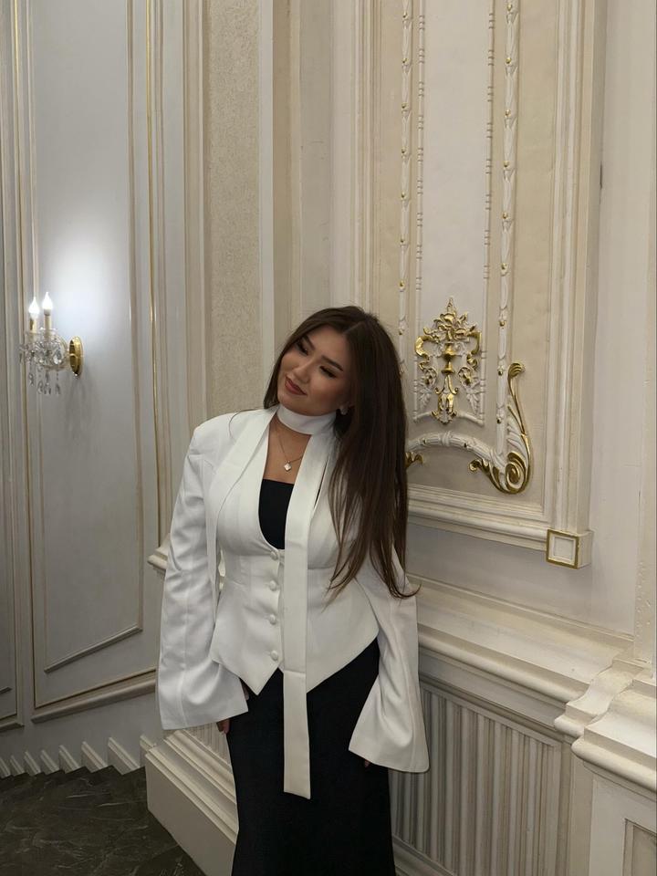 Приталенный пиджак