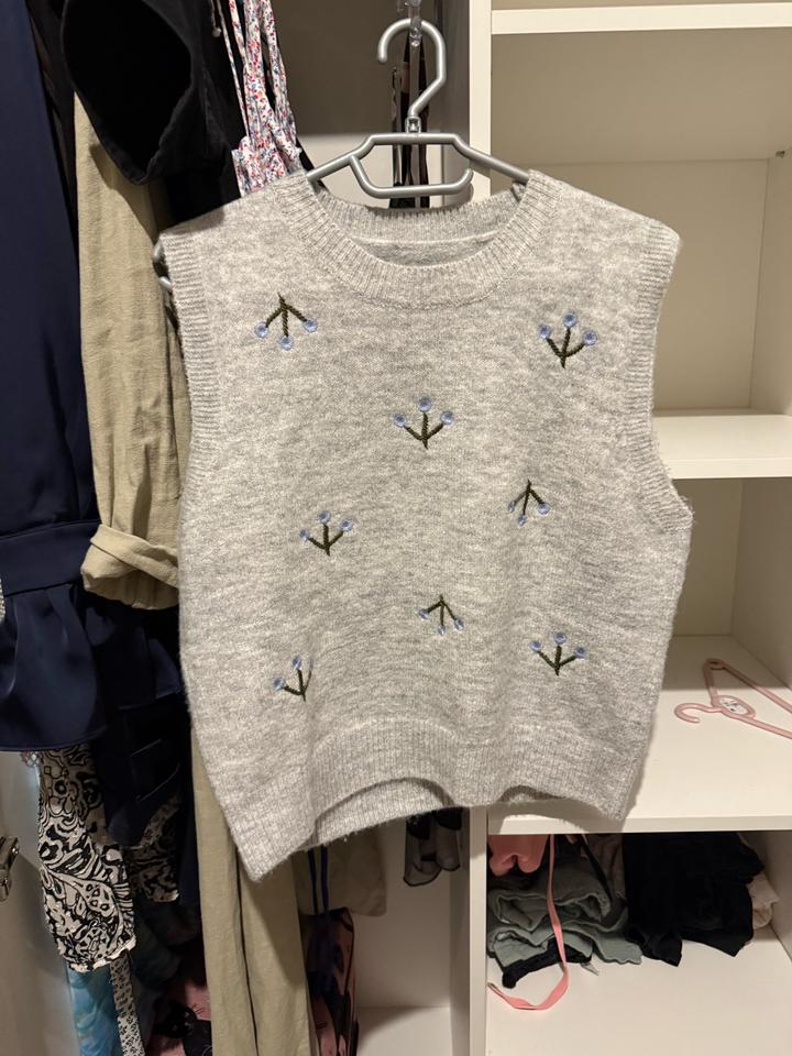 Безрукавка шерсть