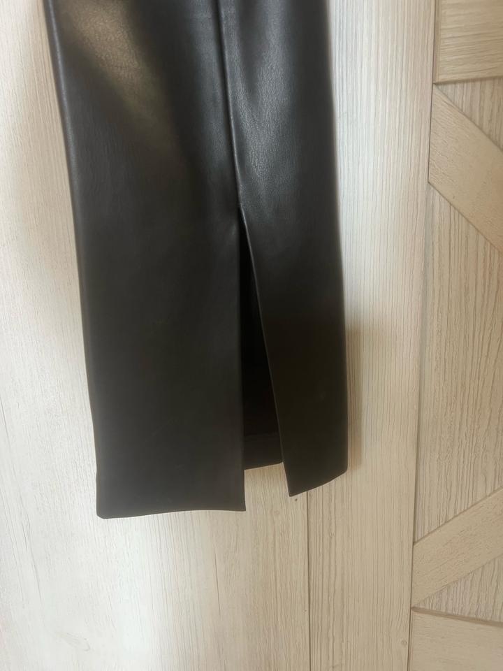 MANGO брюки из эко-кожи