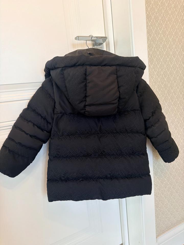 куртка-пуховик с капюшоном, от бренда Burberry