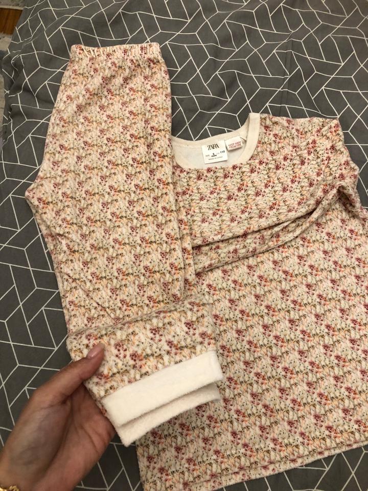 Пижама Zara теплая велюр на манжете штанишки
