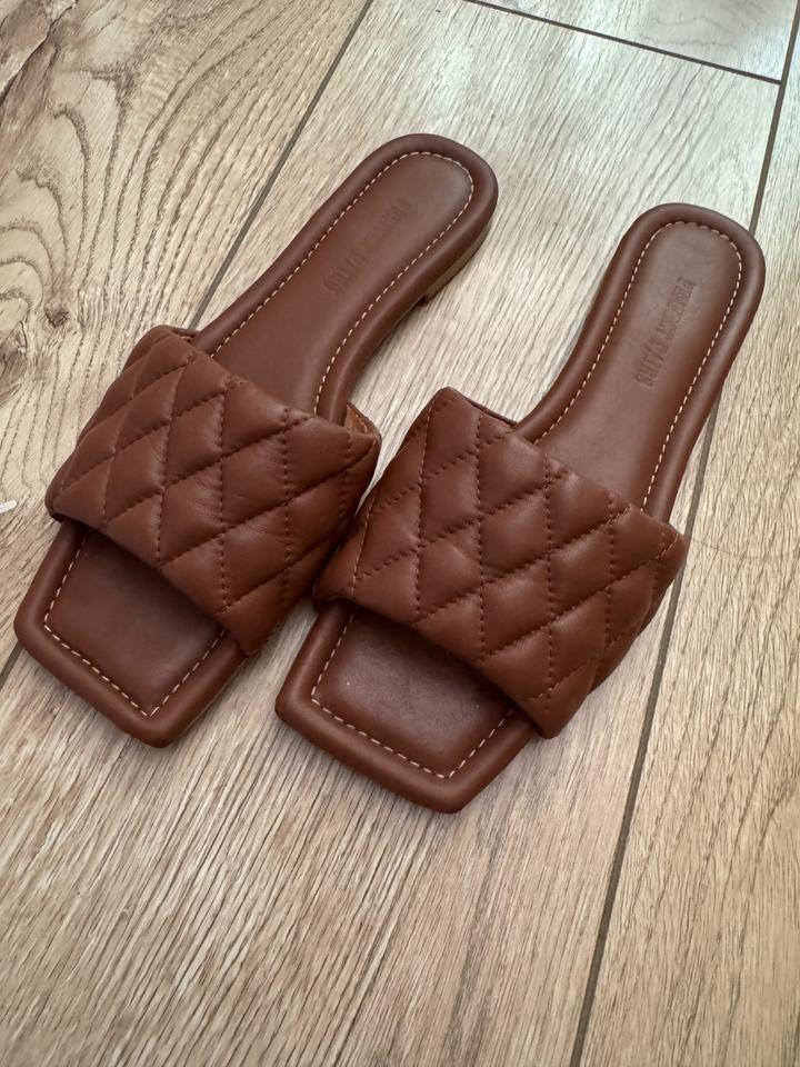 Летние шлепки Perfect Pairs