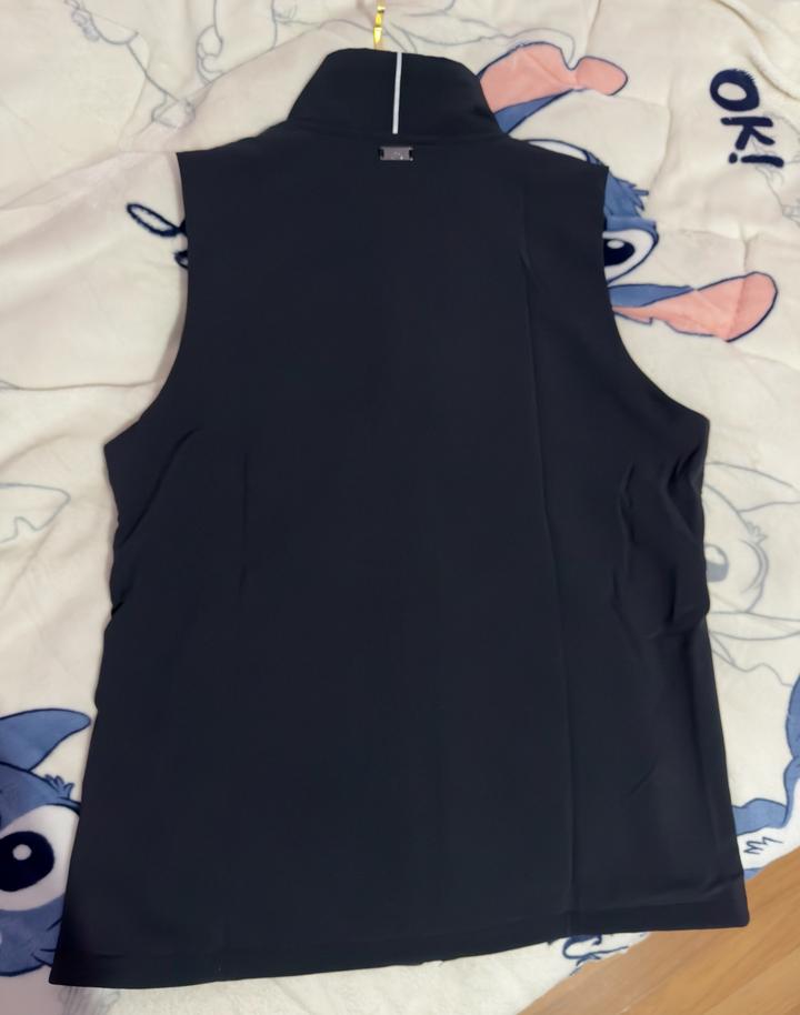 Спортивный жилет Under Armour Storm Golf. Оригинал